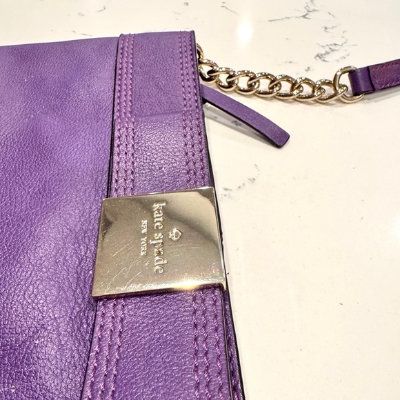 Kate Spade Medium Vintage Purple Leather Crossbody Bag with Bow and Gold Accents - Picture 7 of 14